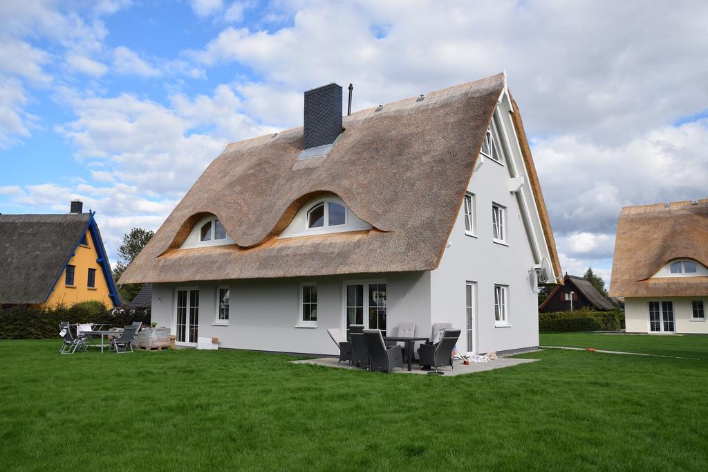Reetdachhaeuser Boergerende Экстерьер фото