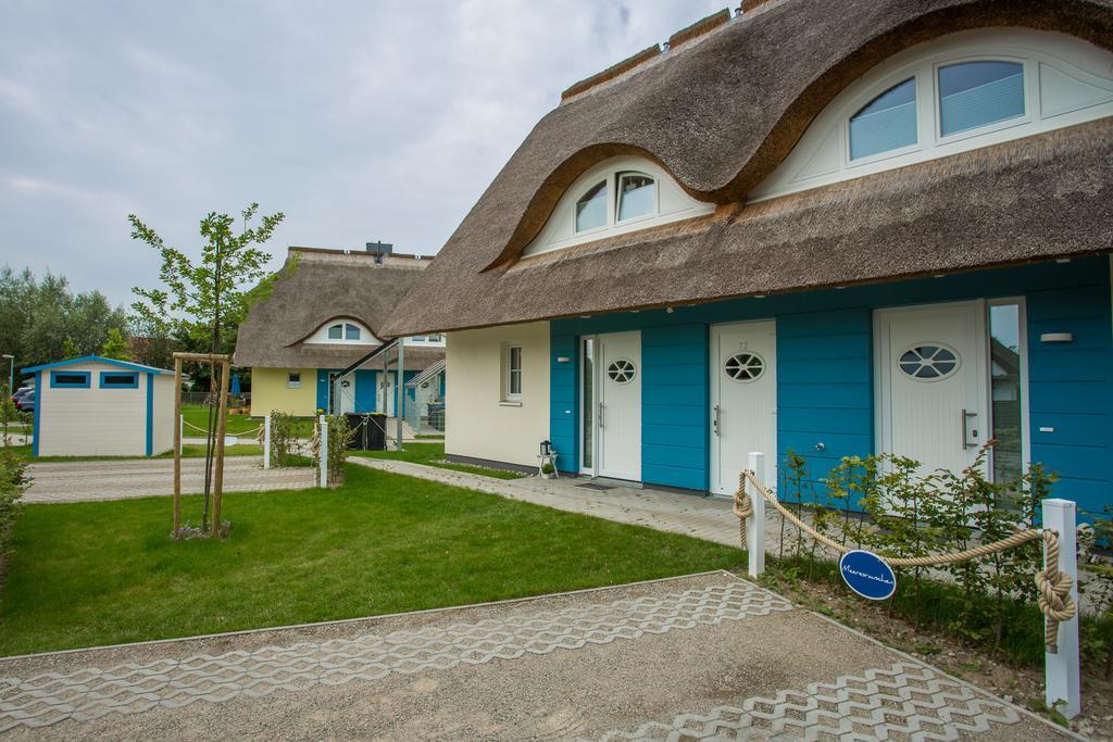 Reetdachhaeuser Boergerende Экстерьер фото